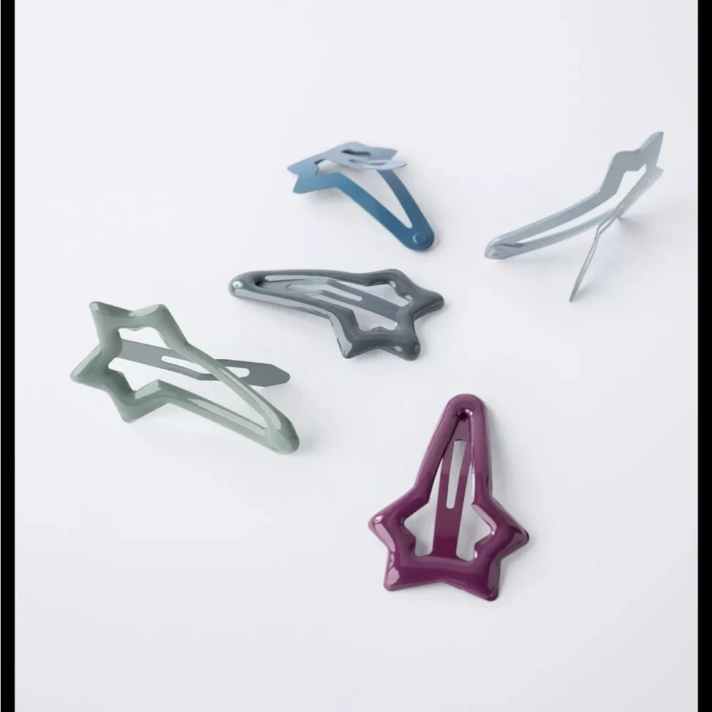 Zara kids, pack of  five star barrettes